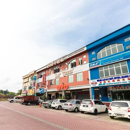 Hotel De' Tees, Masai Utama Pasir Gudang Exterior photo