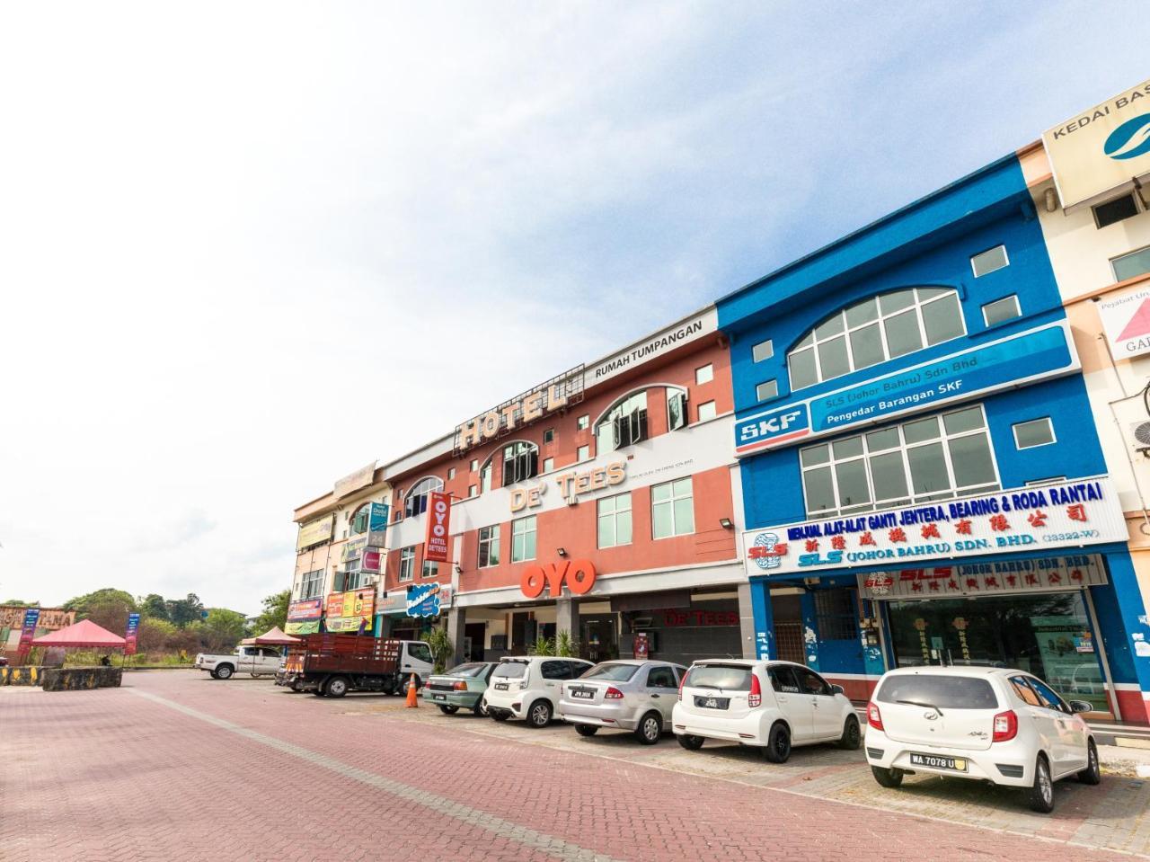 Hotel De' Tees, Masai Utama Pasir Gudang Exterior photo